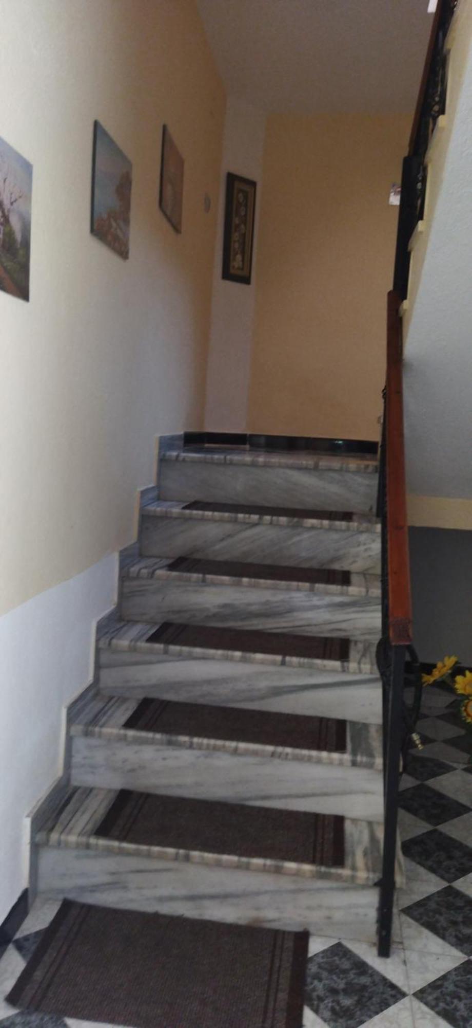 New Apartament بورغراديك المظهر الخارجي الصورة